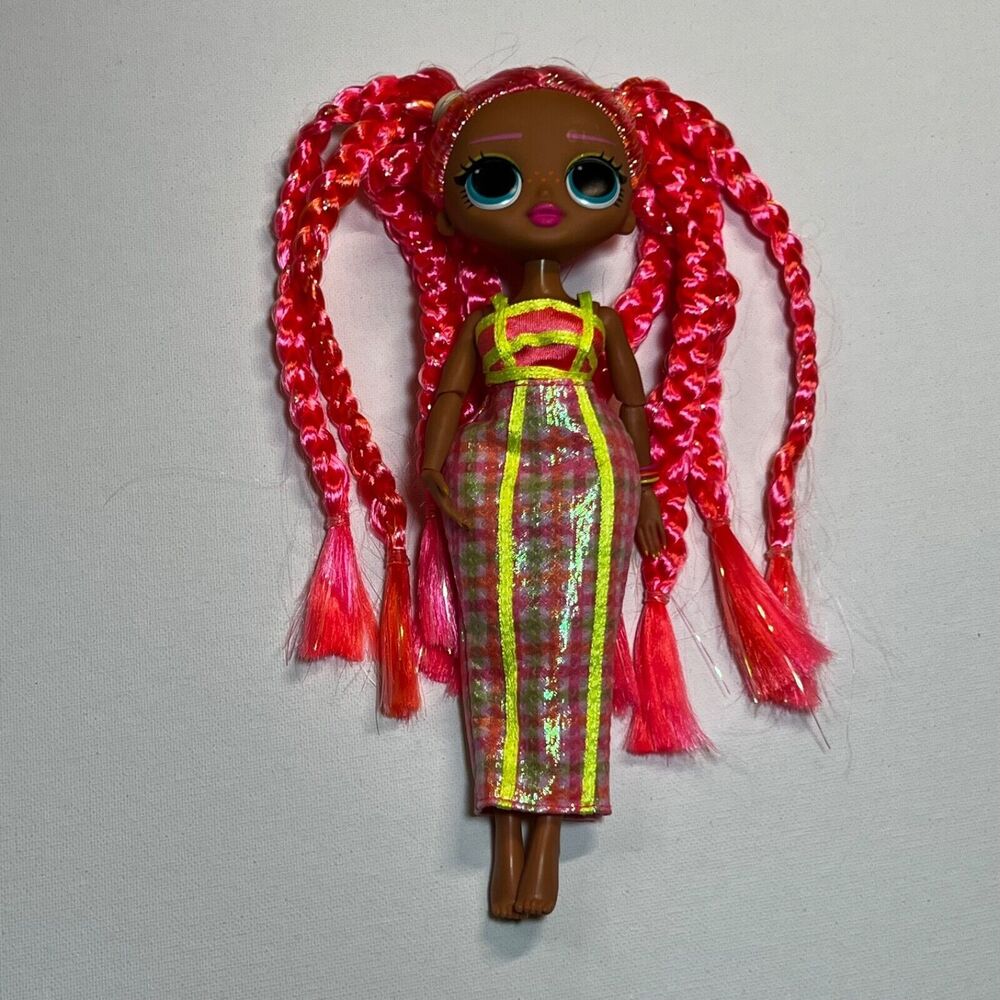 LOL SURPRISE OMG LIGHTS DAZZLE FASHION DOLL MGA 9”